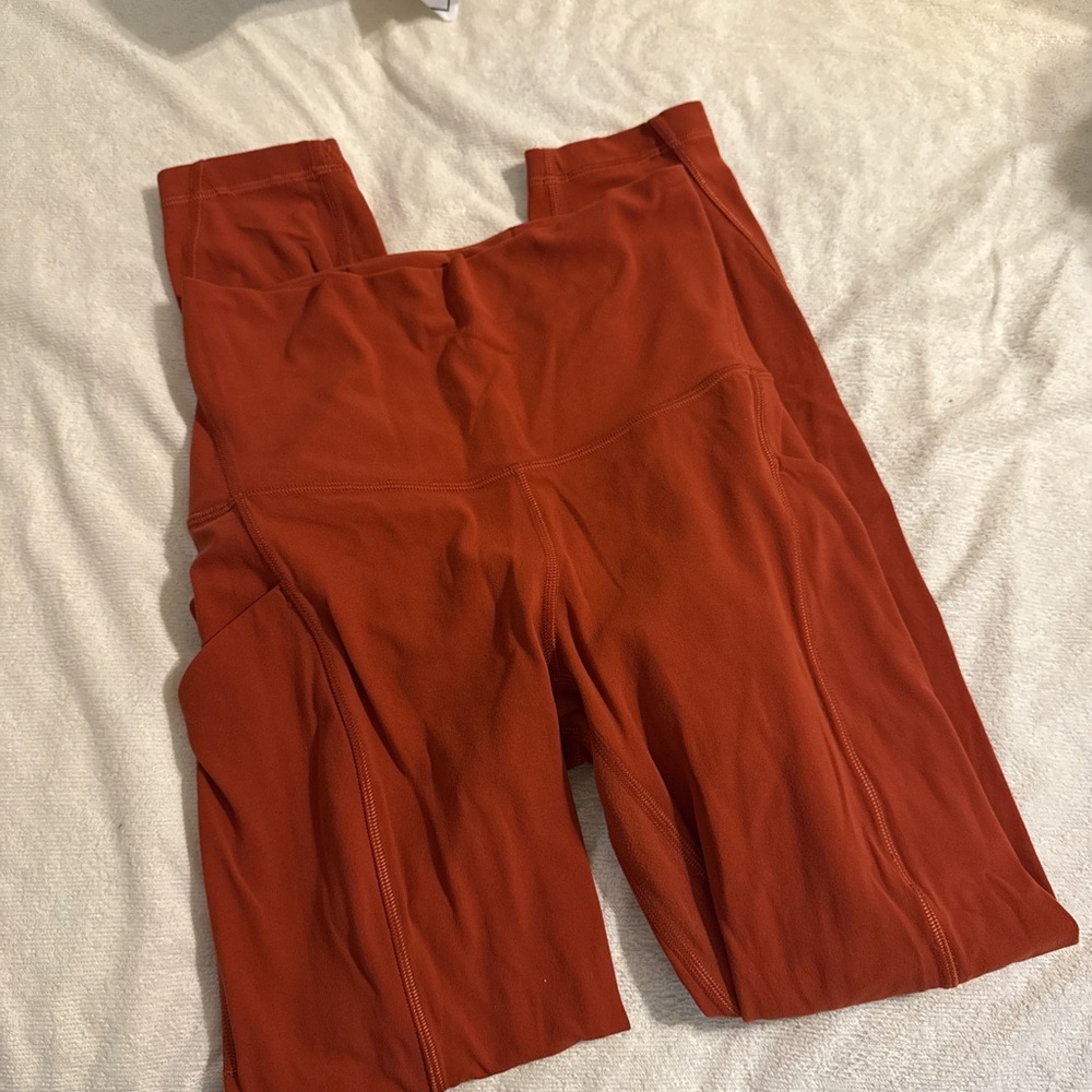 Lululemon align 25” high rise tight with pockets